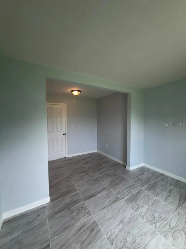 843 Sky Lake Circle Orlando FL 32809