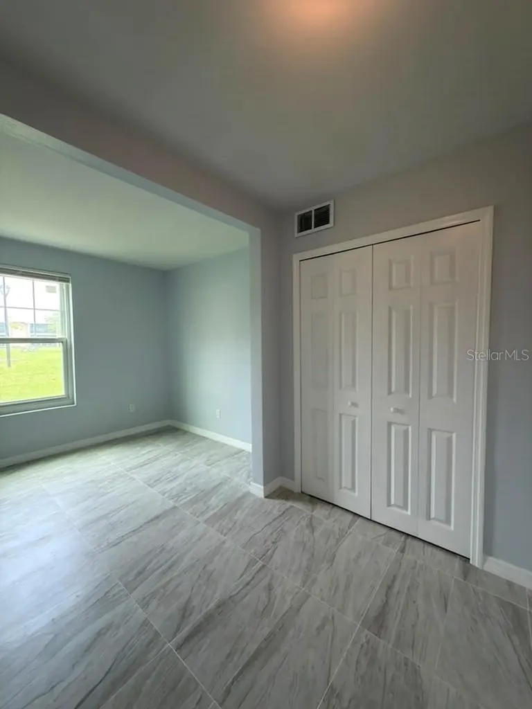 843 Sky Lake Circle Orlando FL 32809