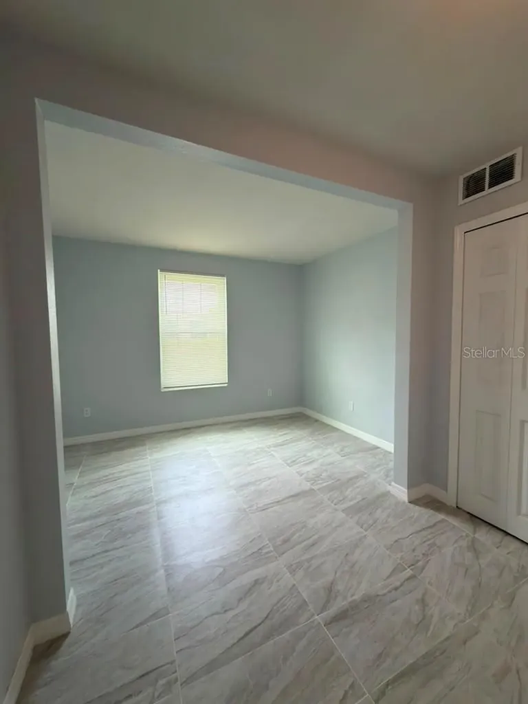 843 Sky Lake Circle Orlando FL 32809