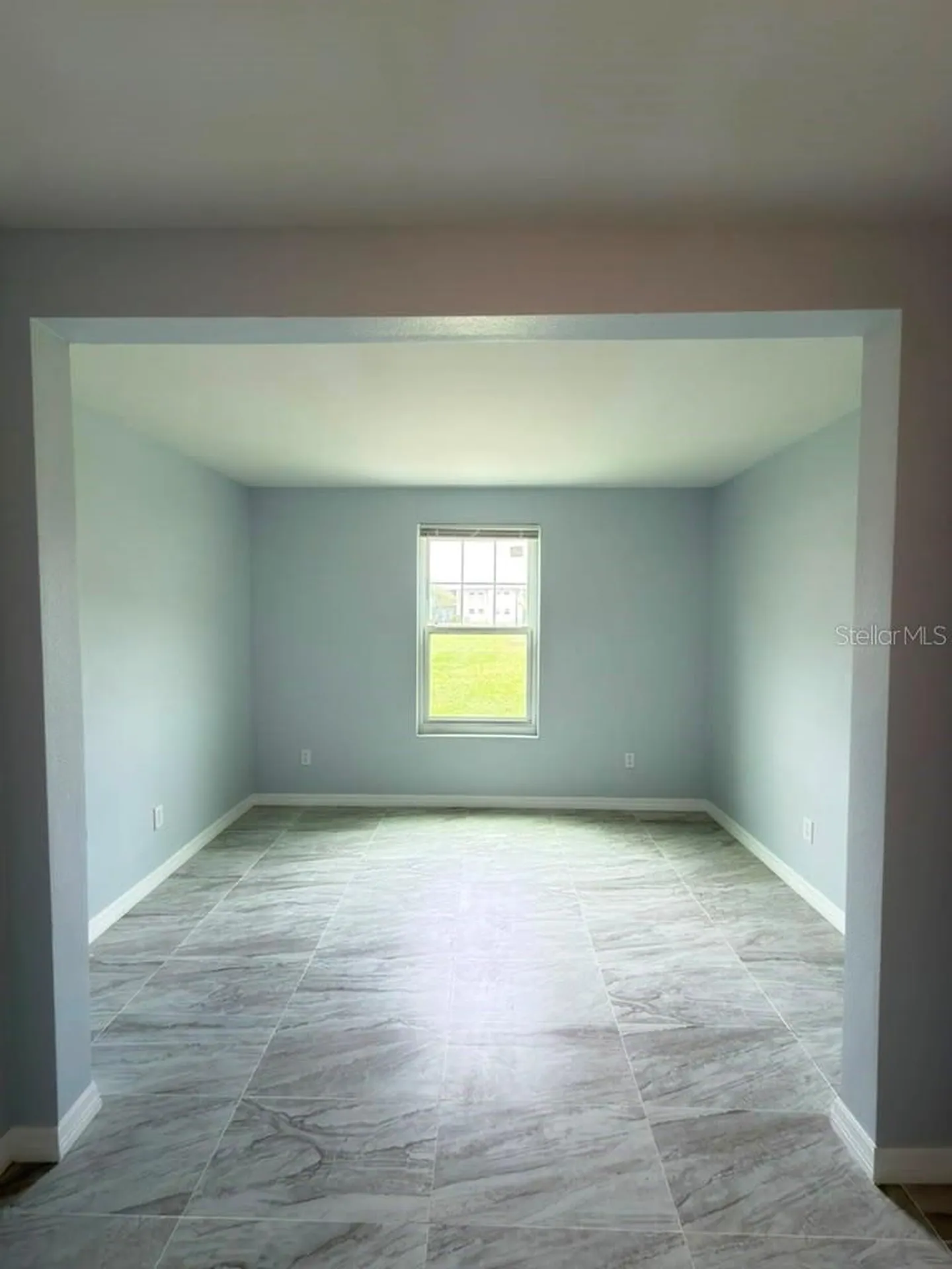 843 Sky Lake Circle Orlando FL 32809