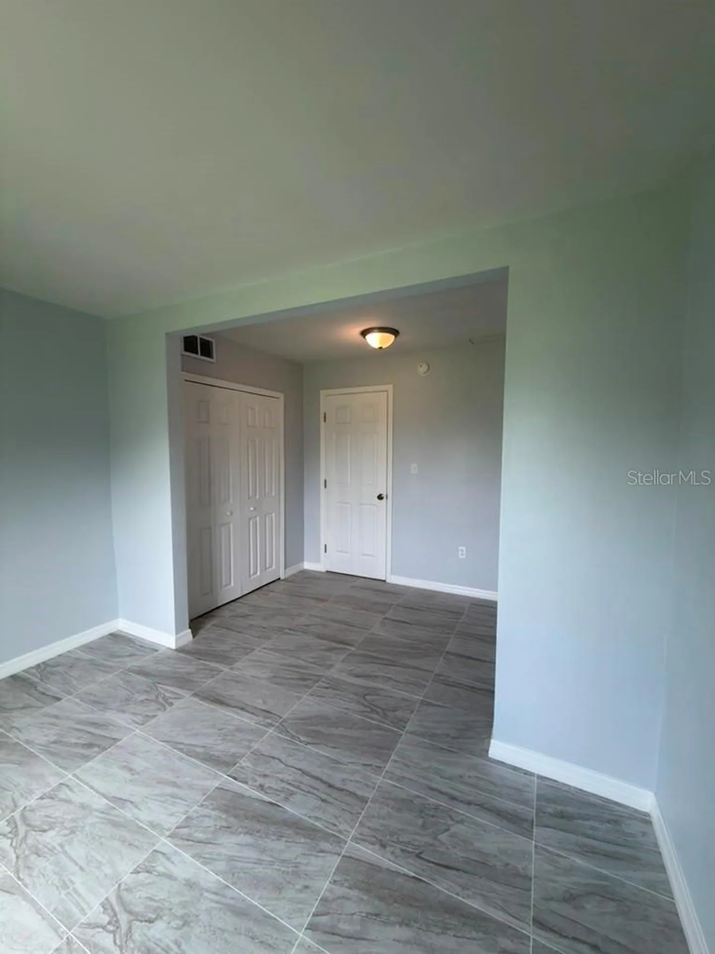 843 Sky Lake Circle Orlando FL 32809