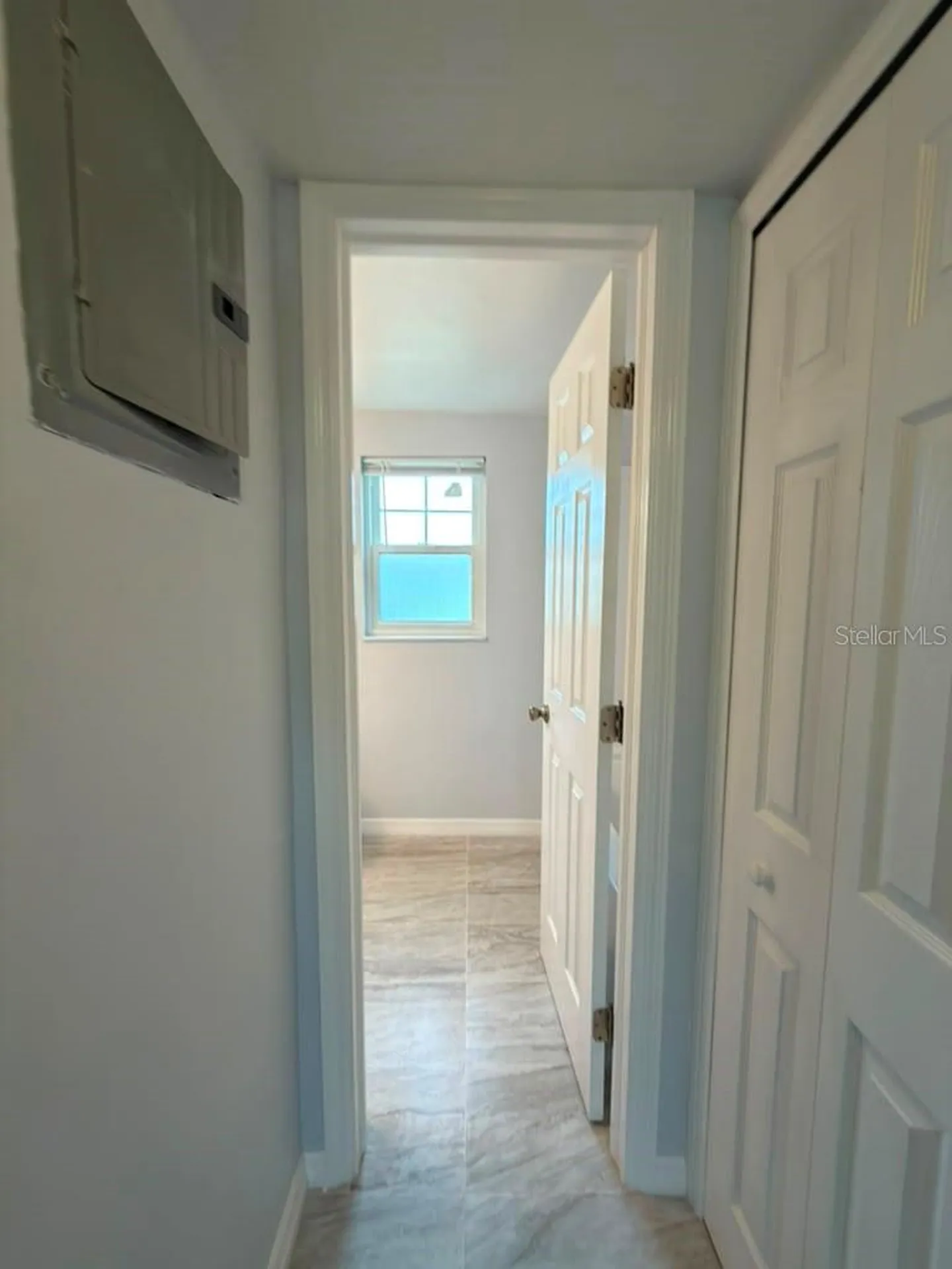 843 Sky Lake Circle Orlando FL 32809