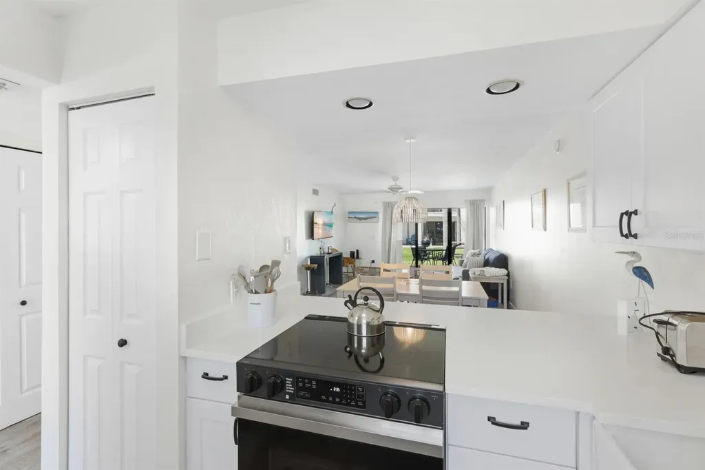 1801 Gulf Drive N Bradenton Beach FL 34217