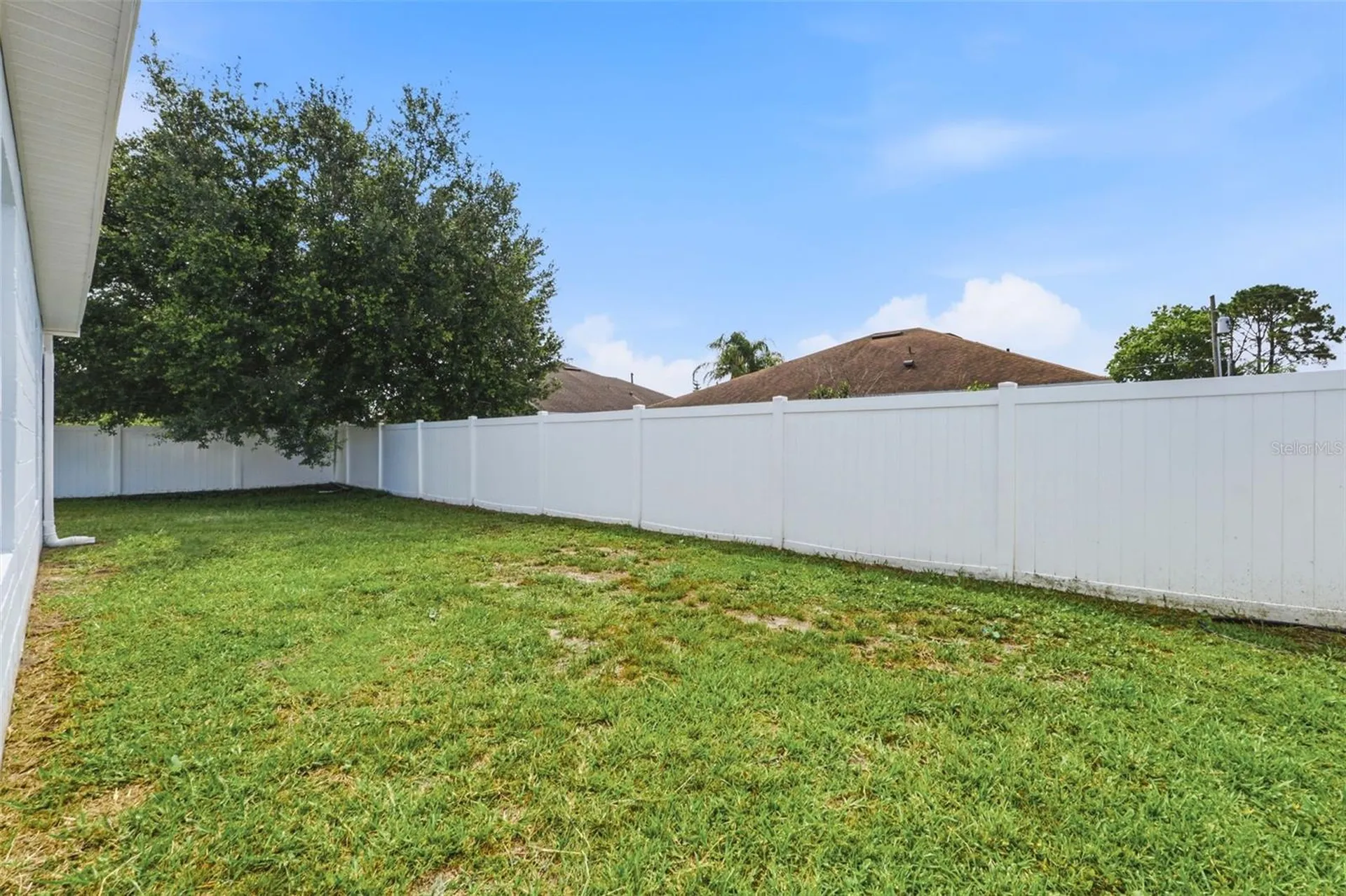 955 Louvre Court Kissimmee FL 34759