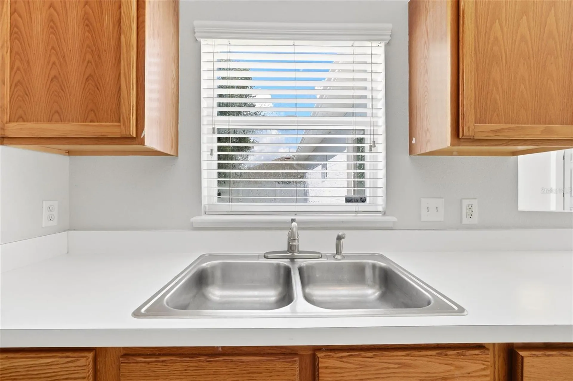 955 Louvre Court Kissimmee FL 34759