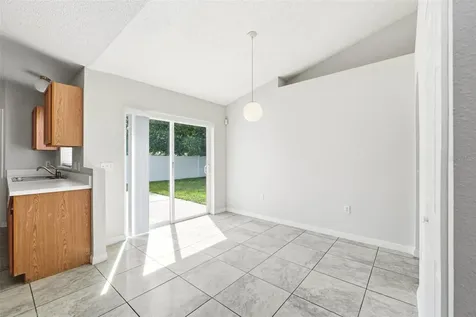 955 Louvre Court Kissimmee FL 34759