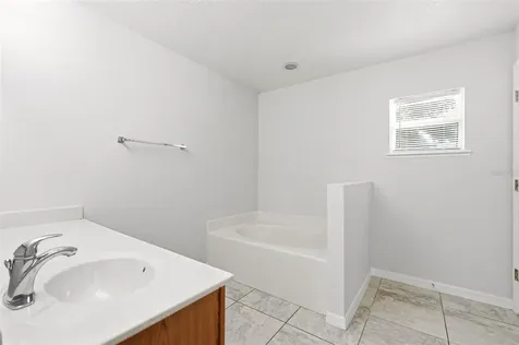 955 Louvre Court Kissimmee FL 34759