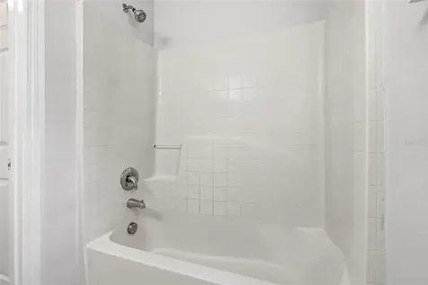 955 Louvre Court Kissimmee FL 34759