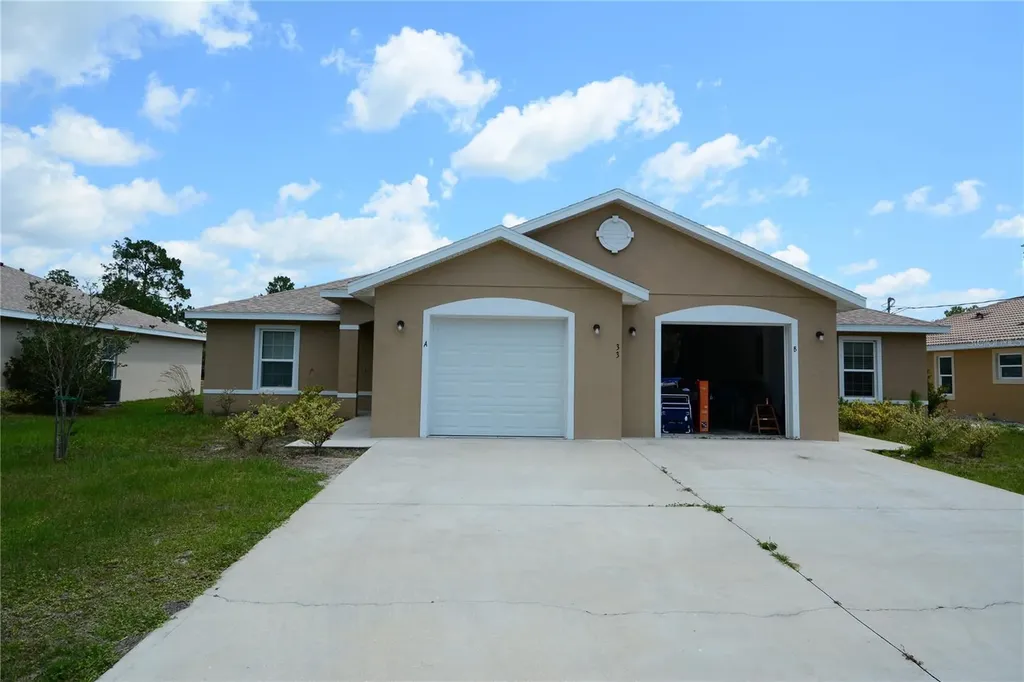 33 Rosecroft Lane Palm Coast FL 32164