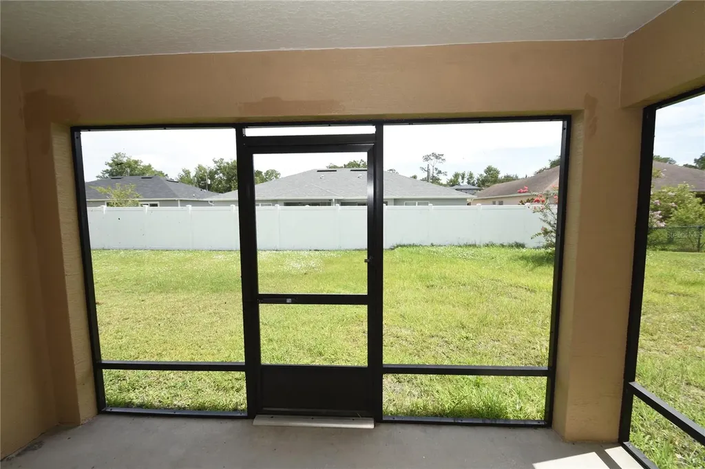 33 Rosecroft Lane Palm Coast FL 32164