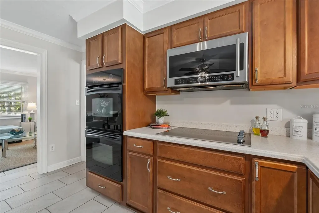 361 Scott Avenue Sarasota FL 34243