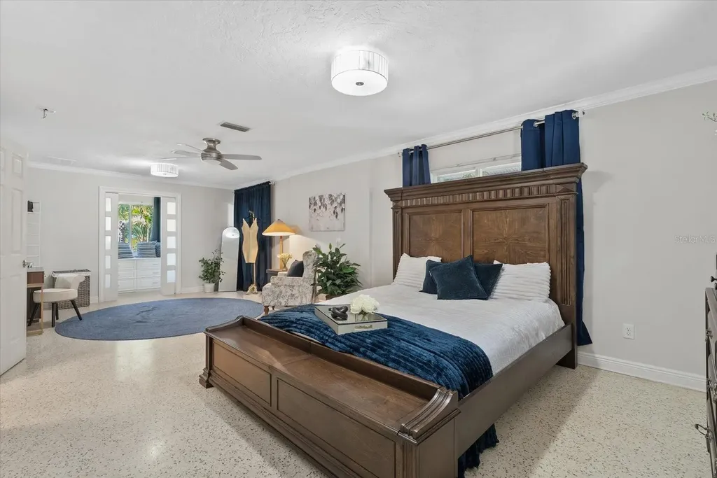 361 Scott Avenue Sarasota FL 34243