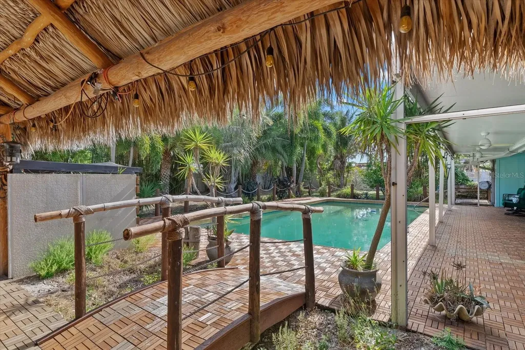 361 Scott Avenue Sarasota FL 34243
