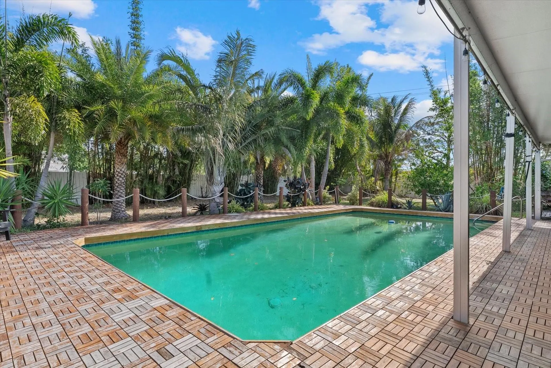 361 Scott Avenue Sarasota FL 34243