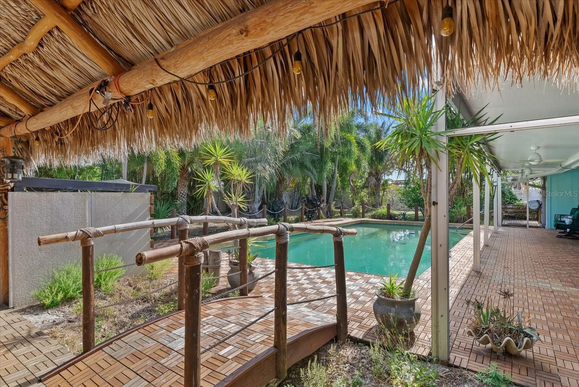 361 Scott Avenue Sarasota FL 34243