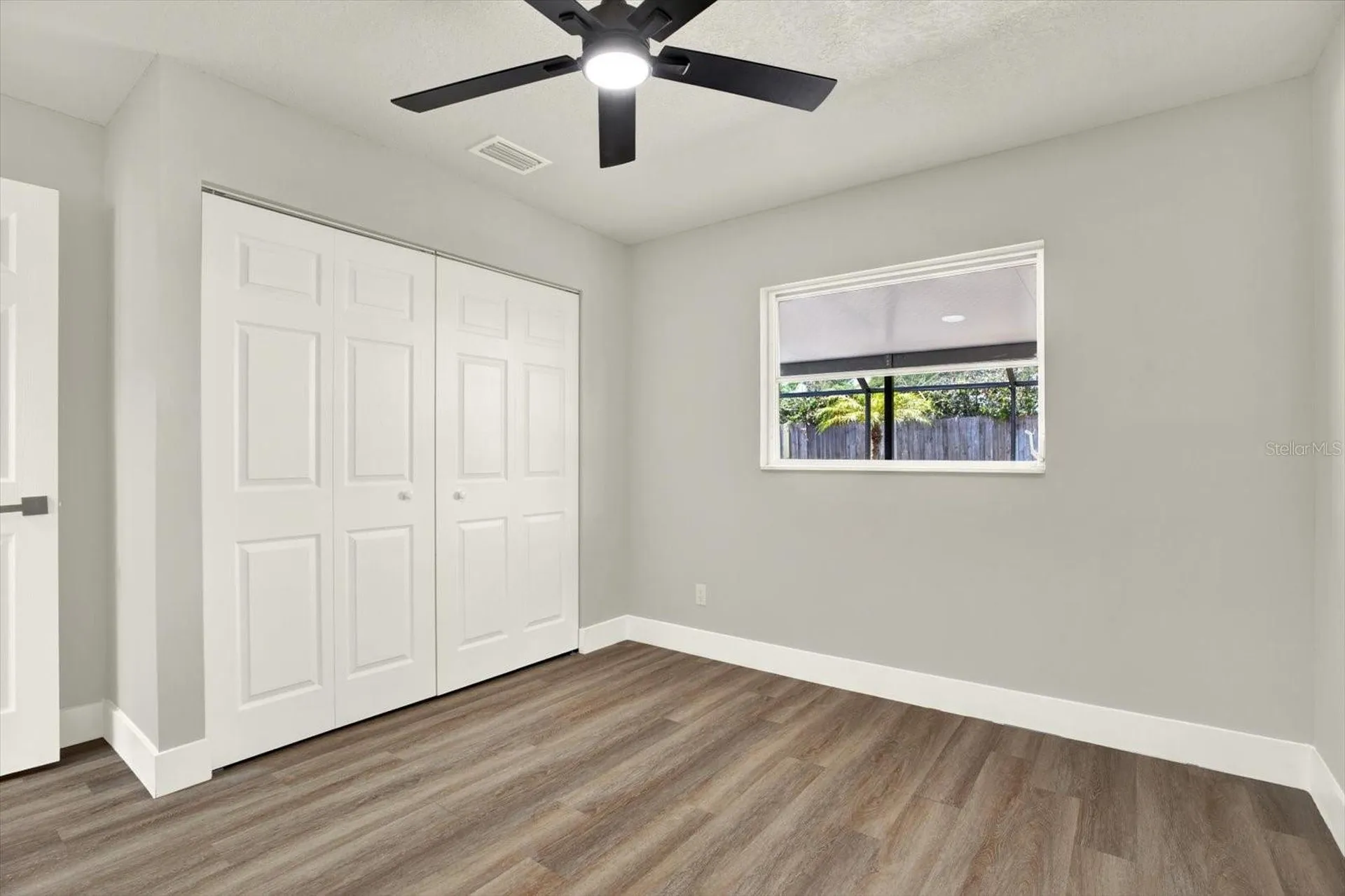 6341 Elmhurst Drive Pinellas Park FL 33782