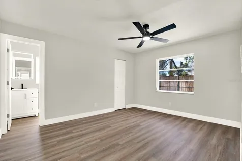 6341 Elmhurst Drive Pinellas Park FL 33782