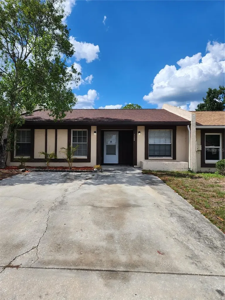 7708 Gulf Court Temple Terrace FL 33637