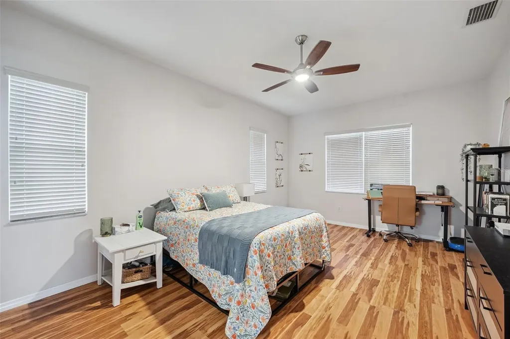 4641 Rolling Green Drive Wesley Chapel FL 33543