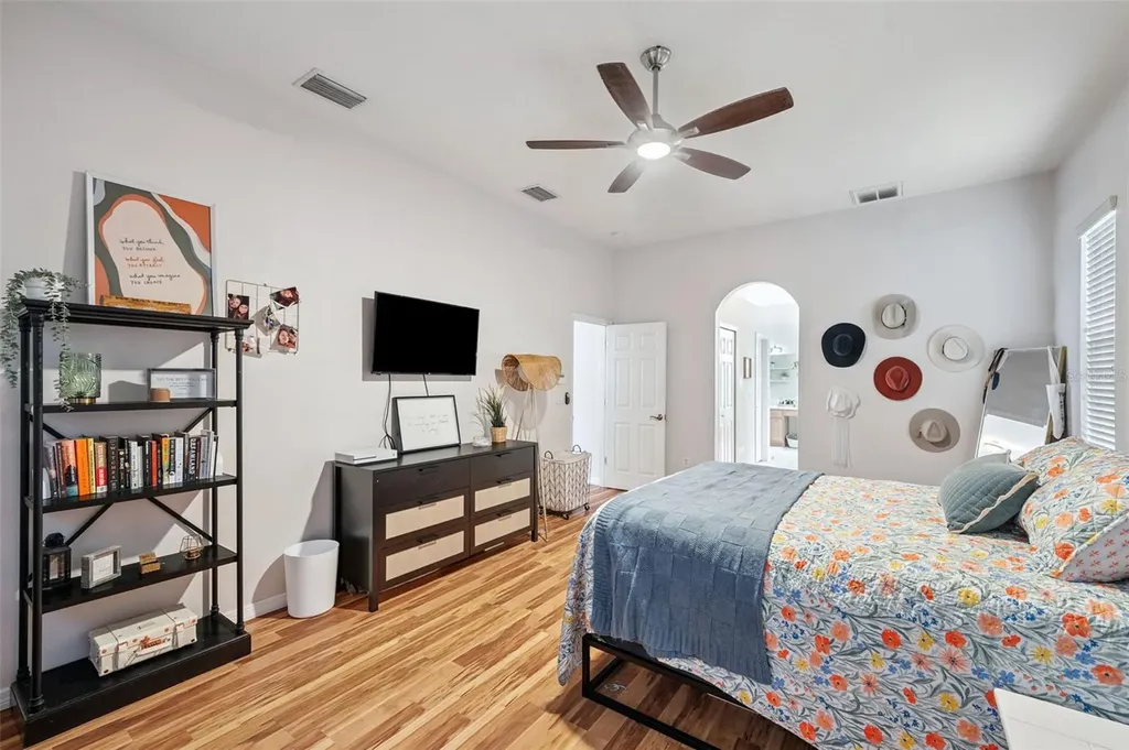 4641 Rolling Green Drive Wesley Chapel FL 33543