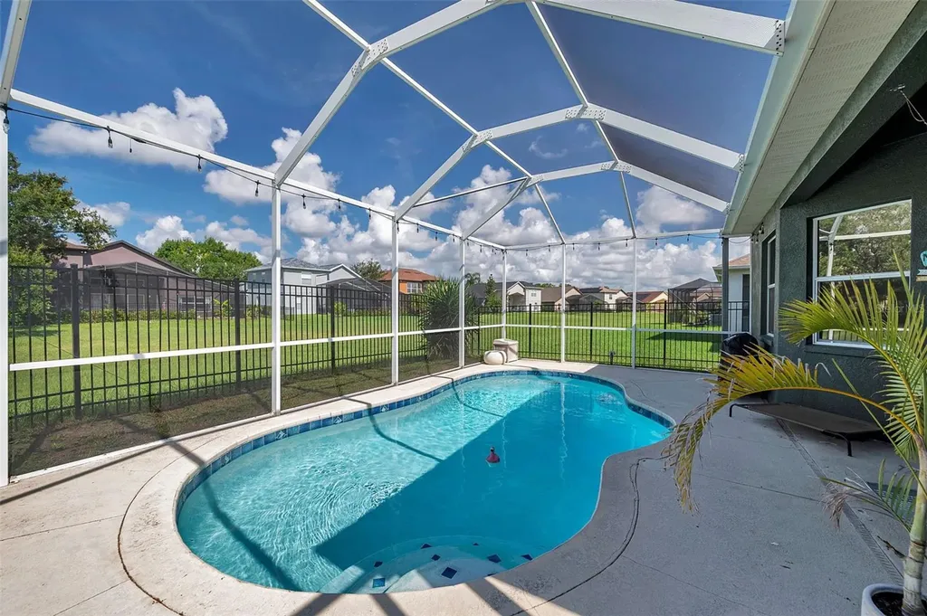 4641 Rolling Green Drive Wesley Chapel FL 33543