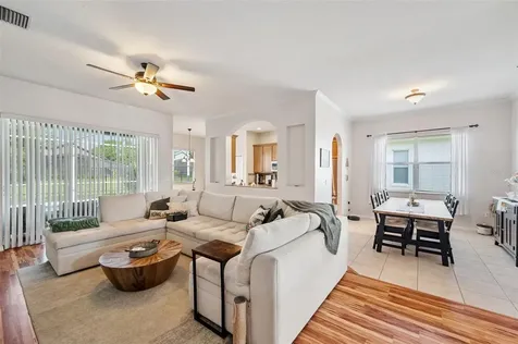 4641 Rolling Green Drive Wesley Chapel FL 33543