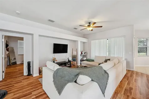 4641 Rolling Green Drive Wesley Chapel FL 33543
