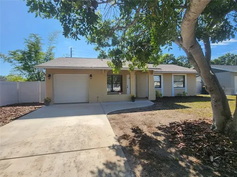 13010 Cumberland Drive Largo FL 33773