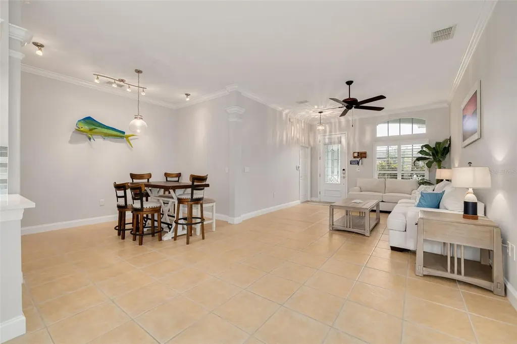 8253 Wild Oaks Circle Largo FL 33773