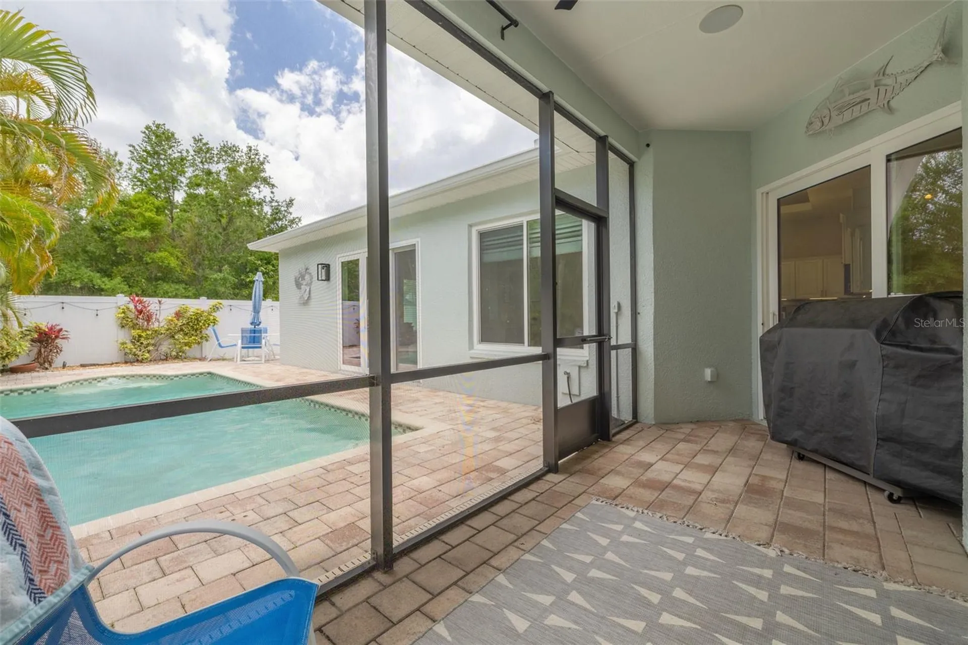 8253 Wild Oaks Circle Largo FL 33773