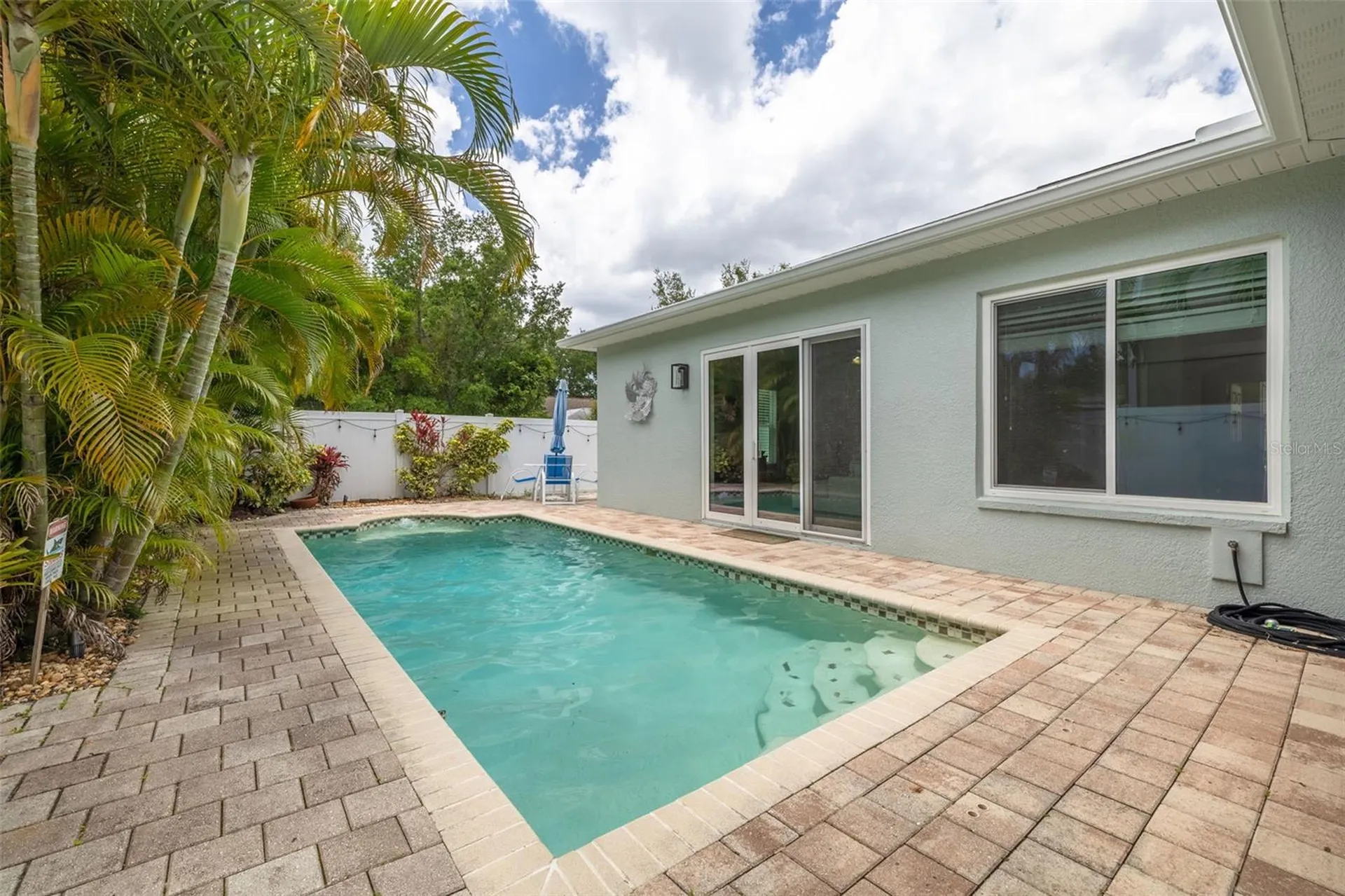8253 Wild Oaks Circle Largo FL 33773