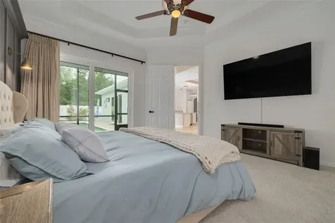 8253 Wild Oaks Circle Largo FL 33773