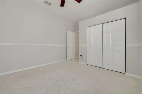 8253 Wild Oaks Circle Largo FL 33773