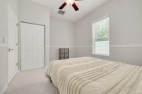 8253 Wild Oaks Circle Largo FL 33773