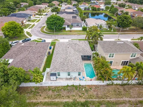 8253 Wild Oaks Circle Largo FL 33773
