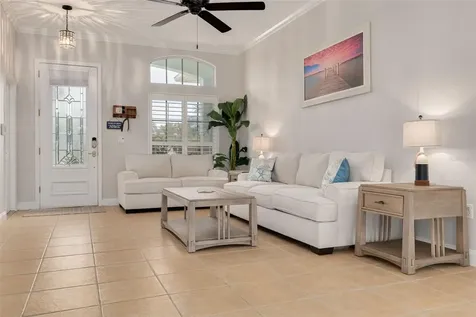 8253 Wild Oaks Circle Largo FL 33773