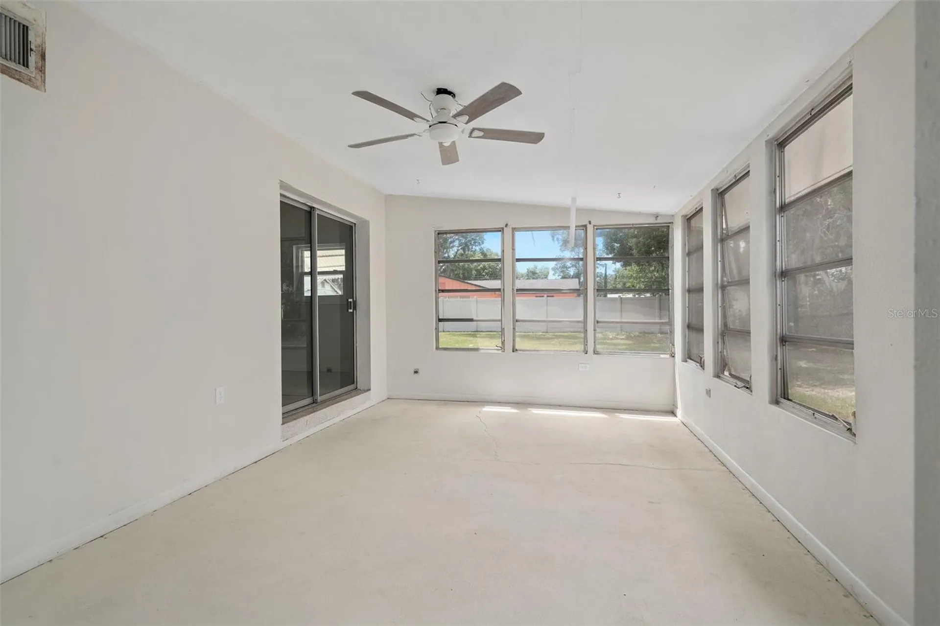 455 Belle Ayre Drive Mount Dora FL 32757
