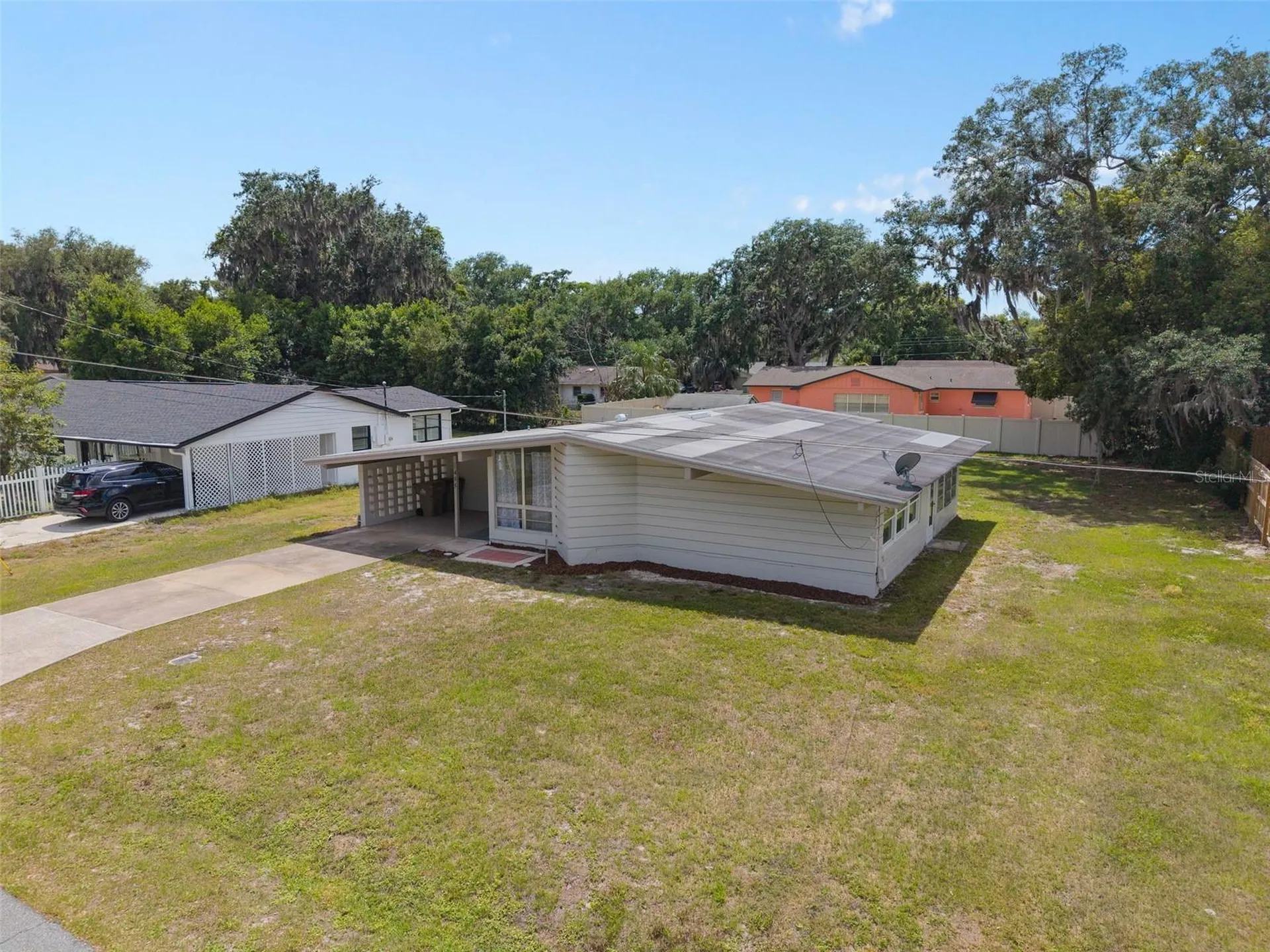 455 Belle Ayre Drive Mount Dora FL 32757