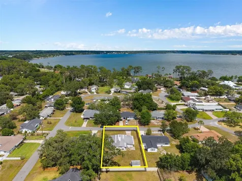 455 Belle Ayre Drive Mount Dora FL 32757