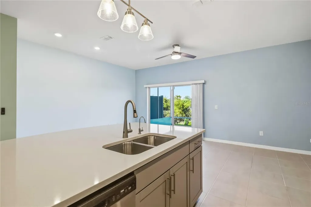 11779 Glenside Terrace Palmetto FL 34221