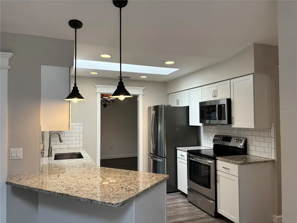 10123 Bay Avenue Englewood FL 34224