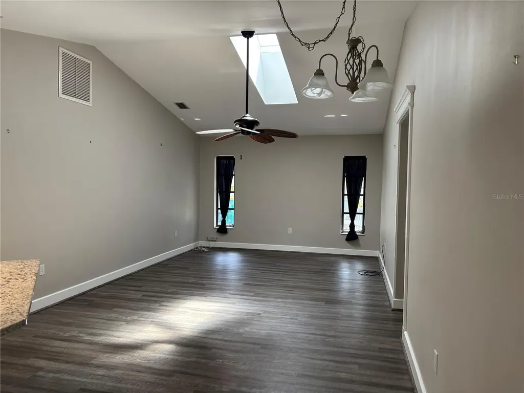 10123 Bay Avenue Englewood FL 34224