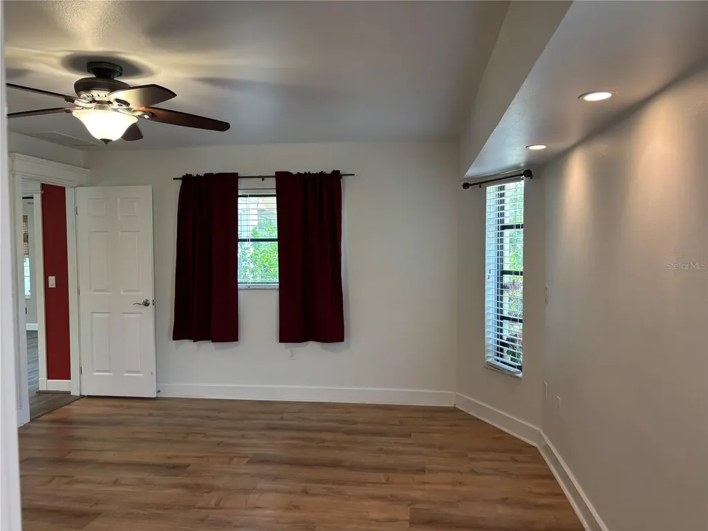 10123 Bay Avenue Englewood FL 34224