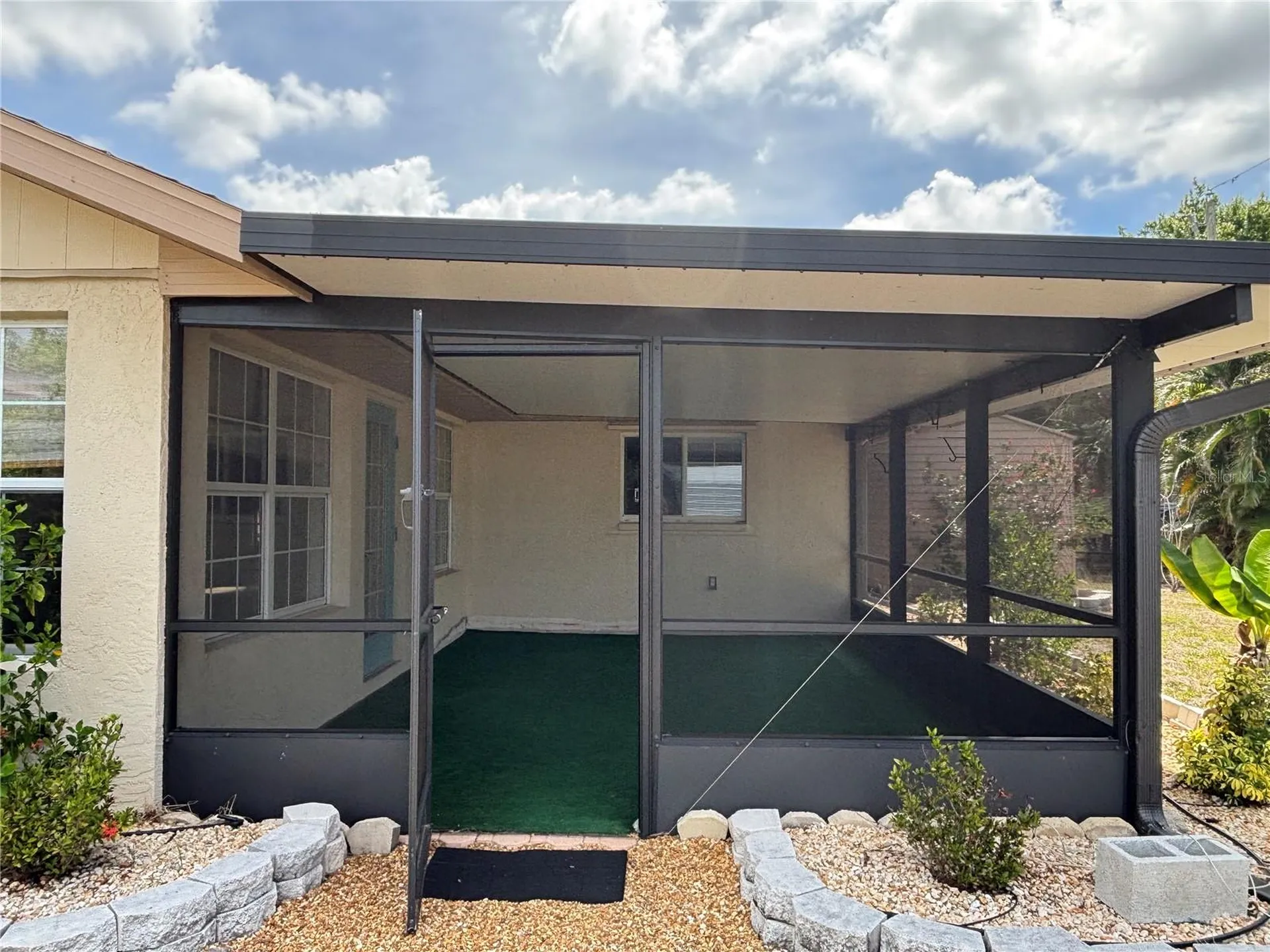 10123 Bay Avenue Englewood FL 34224