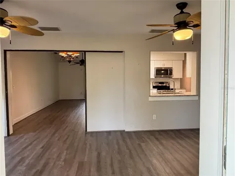 10123 Bay Avenue Englewood FL 34224