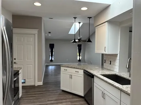 10123 Bay Avenue Englewood FL 34224
