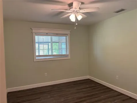 10123 Bay Avenue Englewood FL 34224