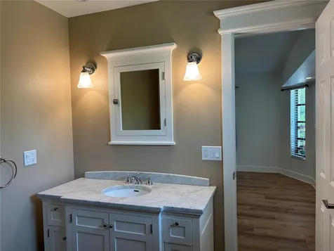 10123 Bay Avenue Englewood FL 34224