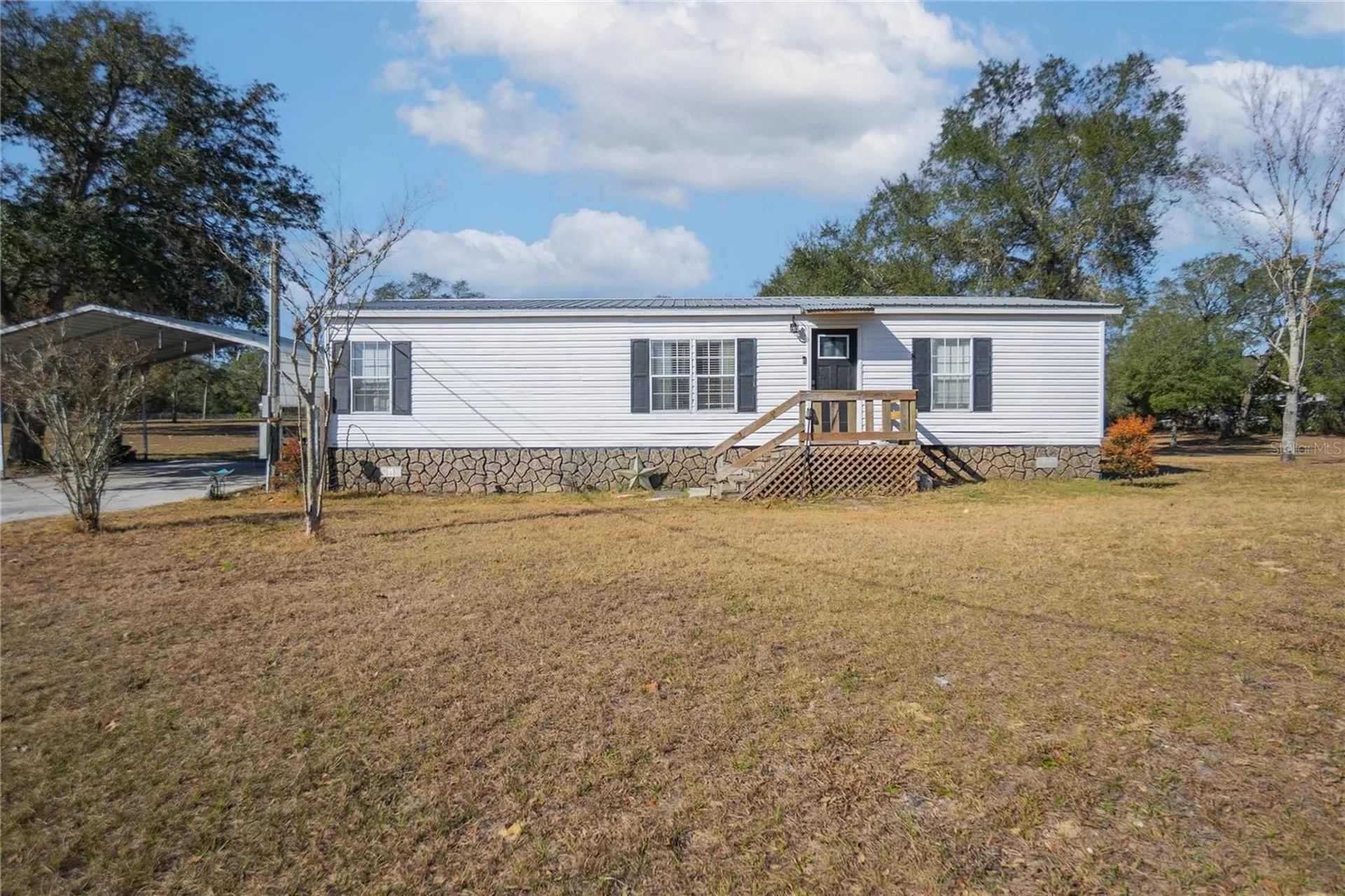 10494 N Spence Avenue Dunnellon FL 34433