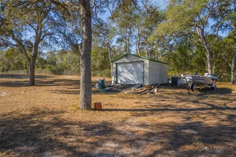 10494 N Spence Avenue Dunnellon FL 34433